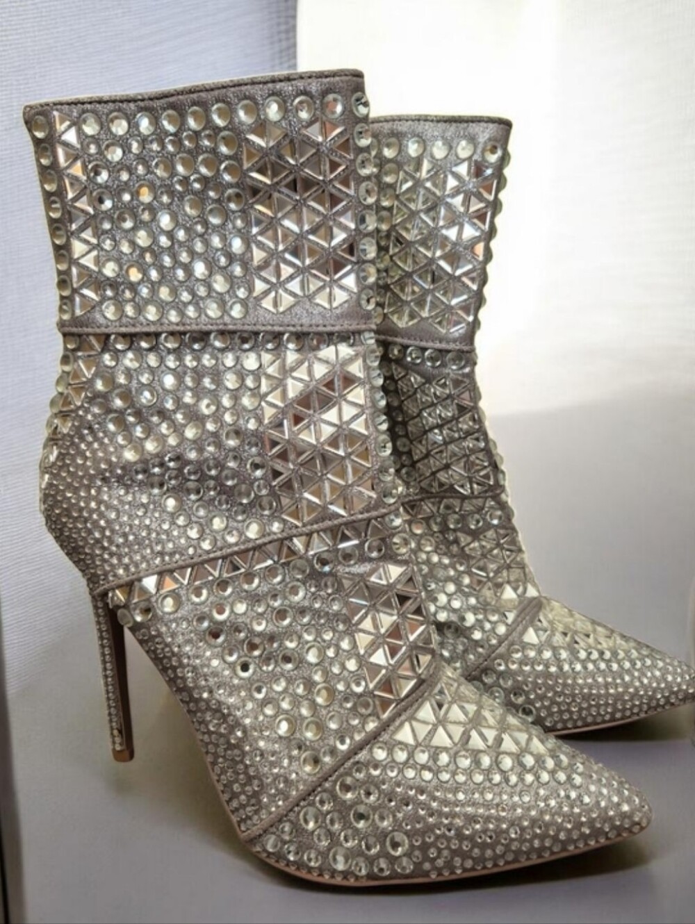 💕Steve Madden Silver Crystal-Embellished Pointed Booties💕